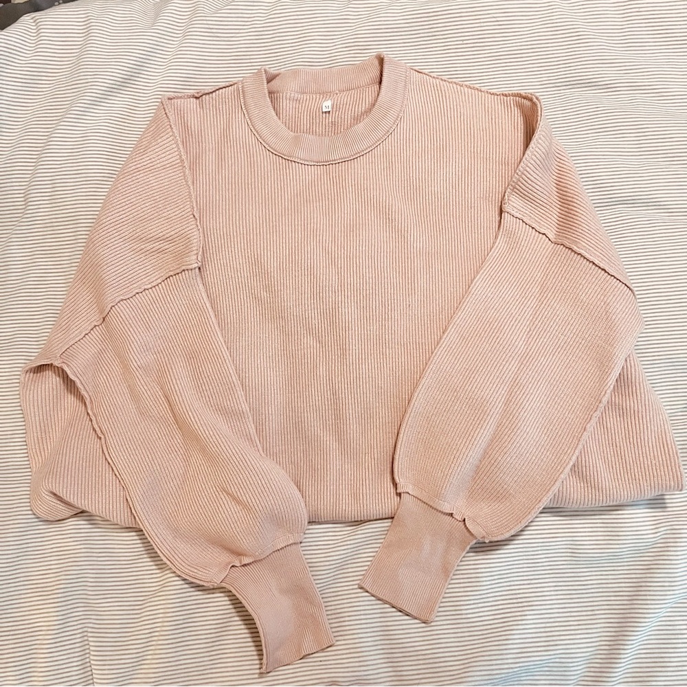 Oversized pink sweater size M